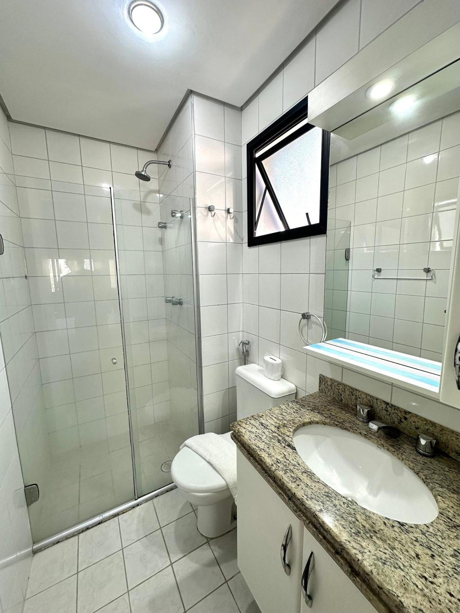 Hotel Flat Itaim Bibi Reformado C Ar Condicionado Uh2702 São Paulo